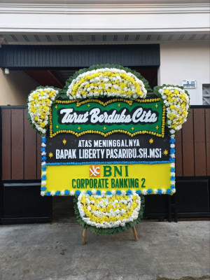Papan Bunga Duka di Sinindian